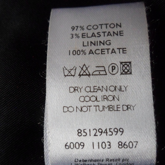 Longer length, smart coat from 'Red Herring' - Picture 10 of 11